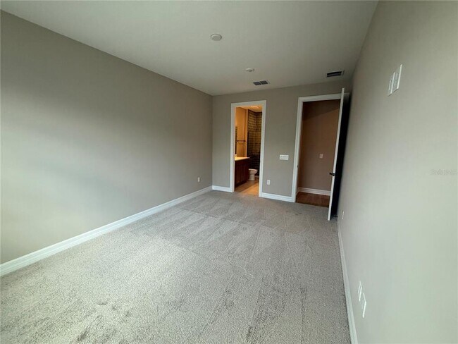 Building Photo - 455 Winter Grv Blvd