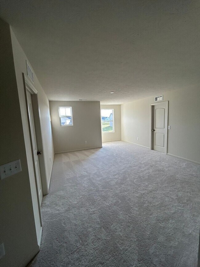 Building Photo - Newly Constructed 5 Bedroom Single Family Home in Brownsburg