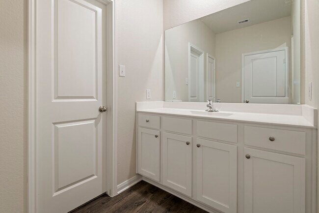 Building Photo - 8120 Burnt Orchid Dr