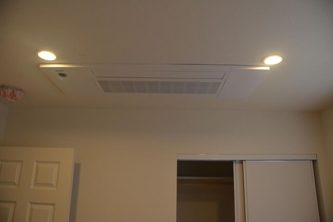 Building Photo - Beautifully Remodeled Antioch Delta Fair A...
