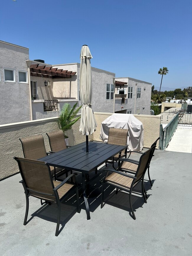 Primary Photo - Adriana Arms Apartments
