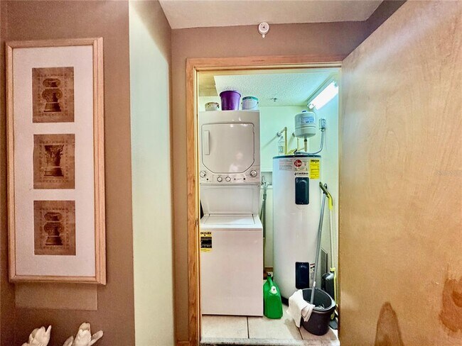 Building Photo - 101 Palm Harbor Pkwy