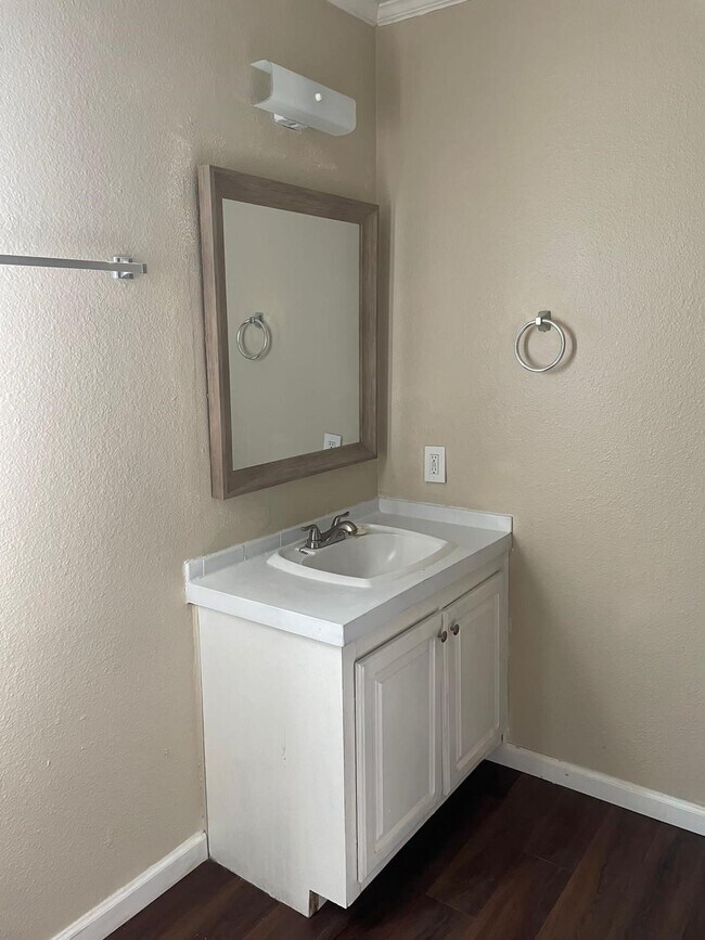 Building Photo - 11967 Greensbrook Forest Dr