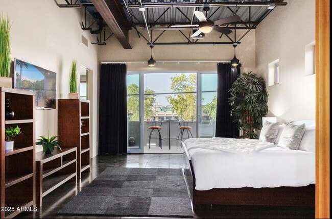 Building Photo - 7020 E 1st Ave