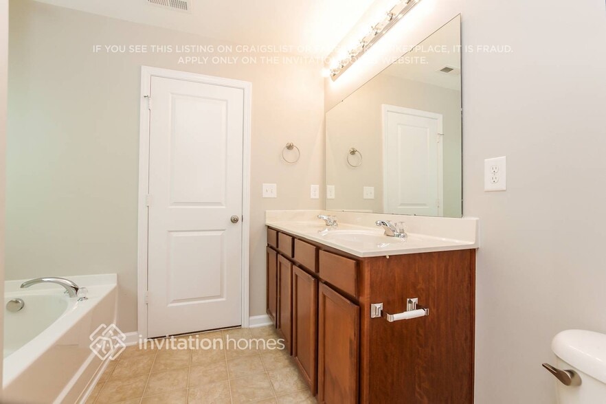 Building Photo - 16716 Prairie Falcon Ln