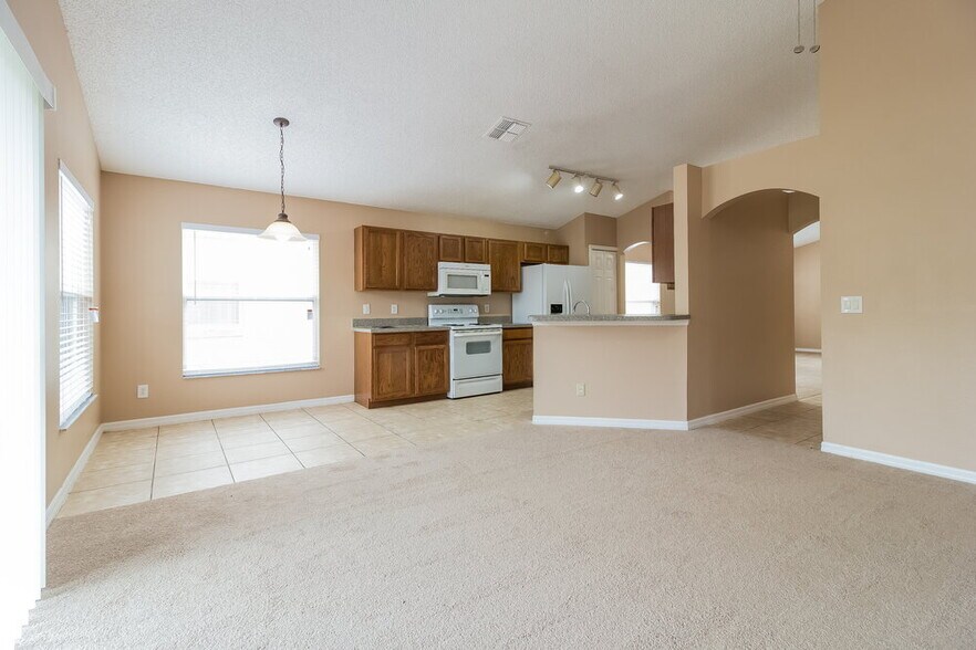 Building Photo - 1524 Lalique Ln