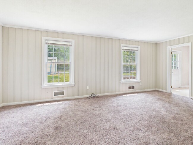 Building Photo - 1519 Chauncey Ln