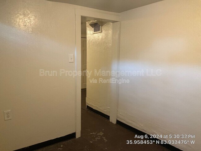 Building Photo - 1628 Clinch Ave