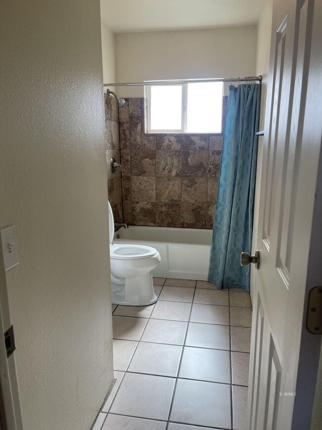 Building Photo - 1301 Tucson St