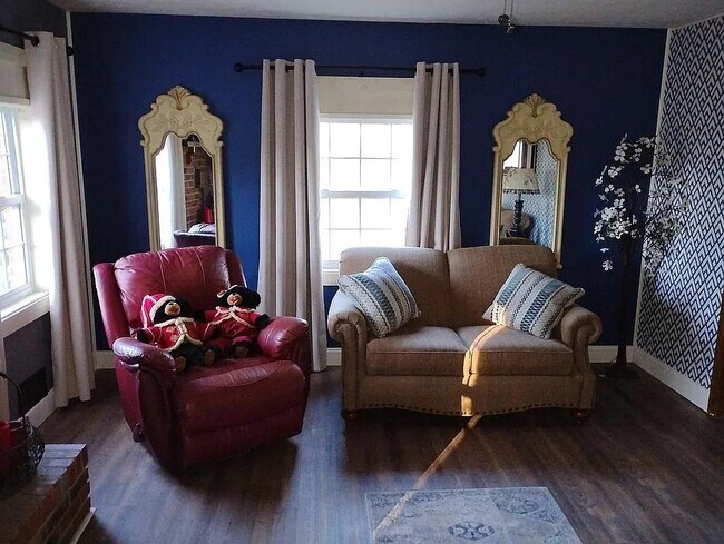 Building Photo - 1679 NC-175