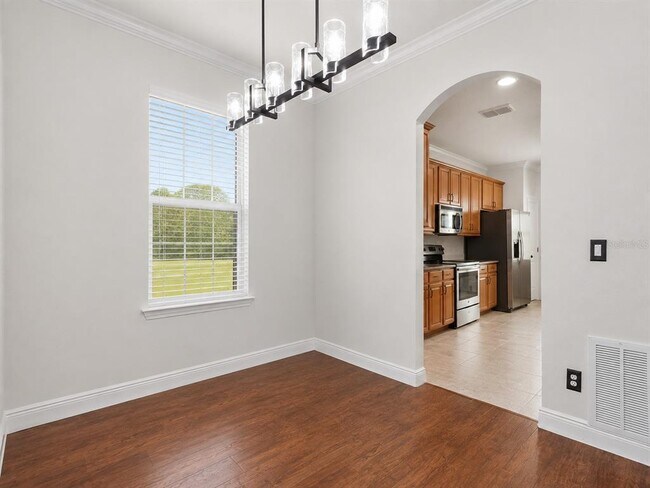 Building Photo - 10862 Sunset Ridge Ln