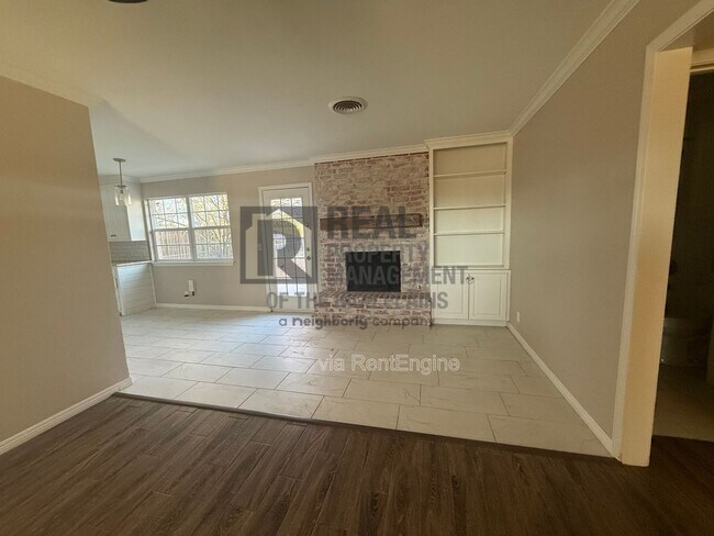 Building Photo - 7116 Imperial Trail