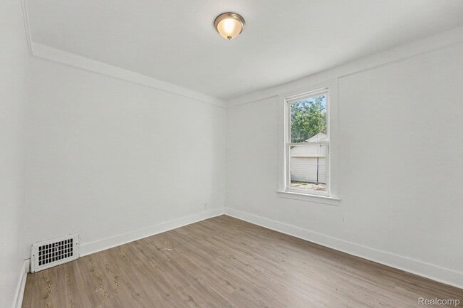 Building Photo - 15224 Rossini Dr
