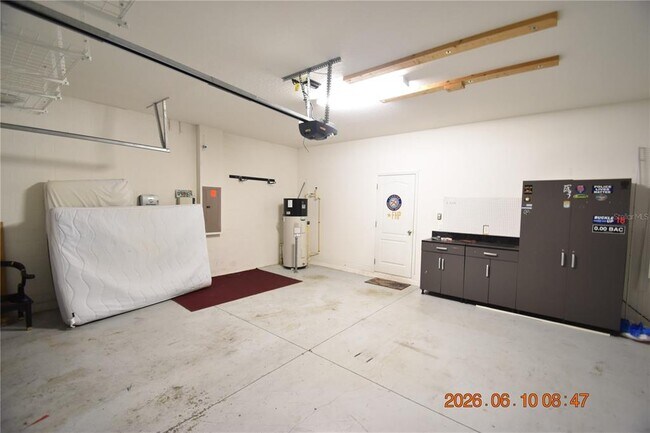 Building Photo - 20019 Date Palm Way