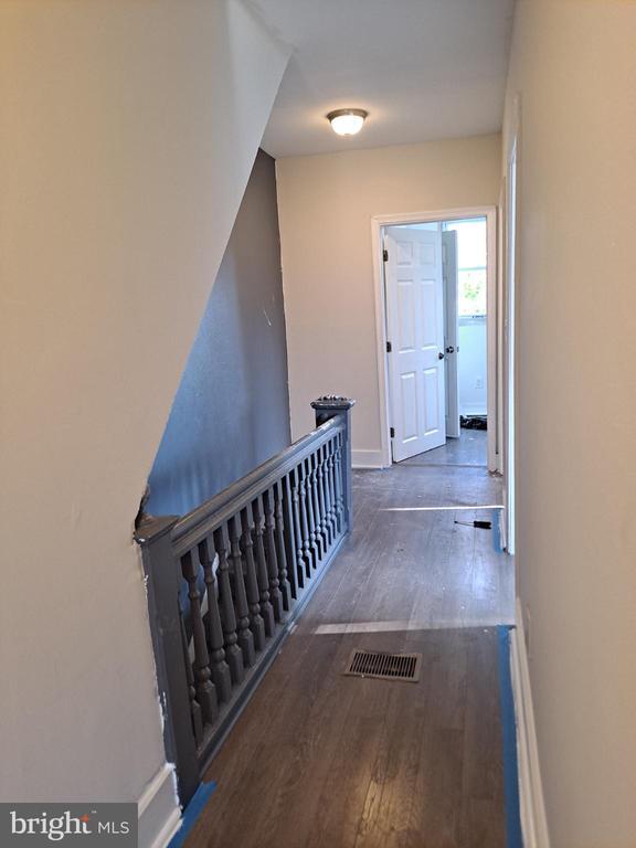 Building Photo - 1100 Green St