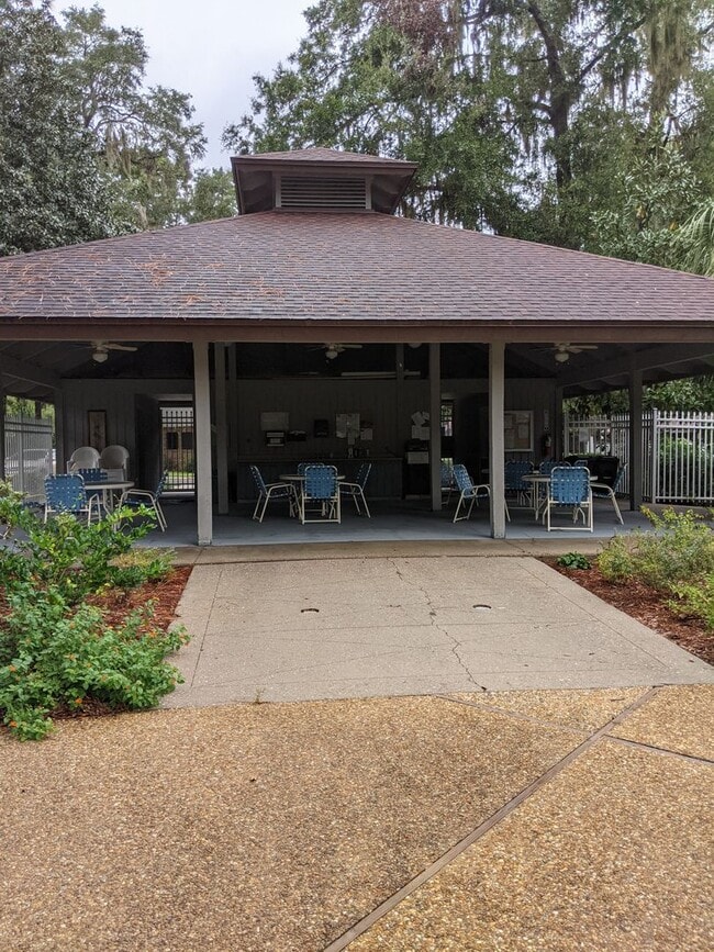 Building Photo - 2/2 in Pebble Creek