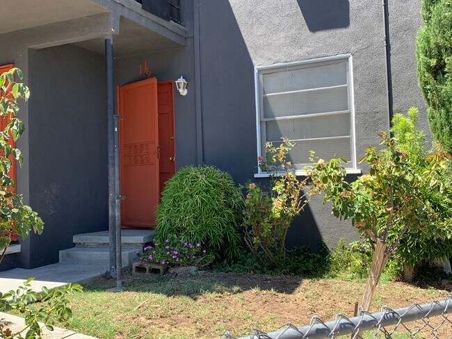 Building Photo - 20534 Hartland-1.5