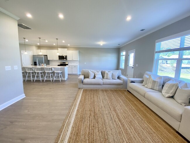 Building Photo - Five Bedroom, Single Family Home in Malind...