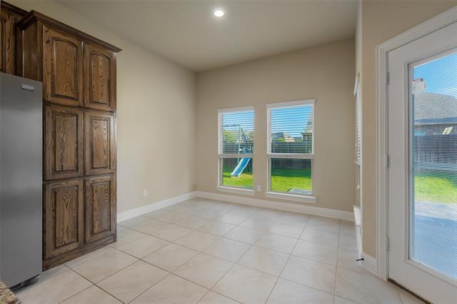 Building Photo - 10520 Love Ct