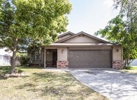 Building Photo - Beautiful 3 Bedroom 2 Bath home in Turlock
