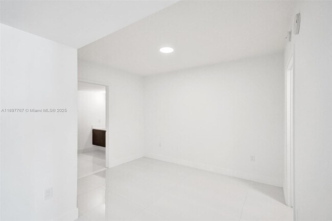 Building Photo - 330 Sunny Isles Blvd