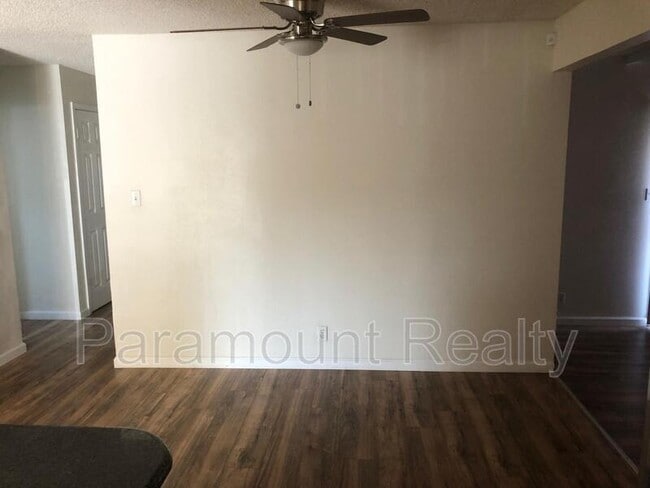 Building Photo - 3617 Lisbon Dr