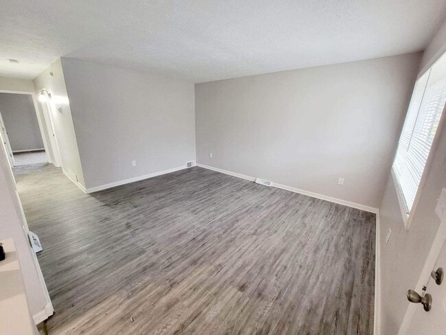 Building Photo - BRIDGETOWN- Warm and Cozy 3 bedroom with attached garage