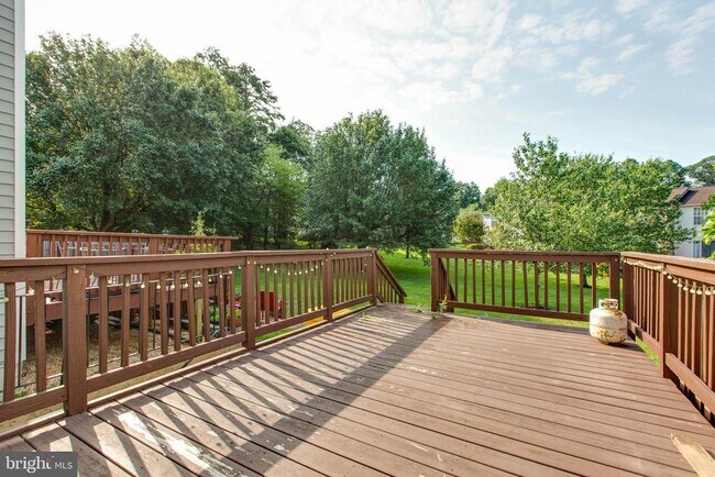 Building Photo - 682 Willowby Run