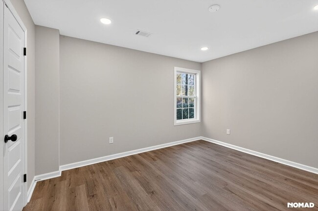 Building Photo - 1590 Highland Farm Dr