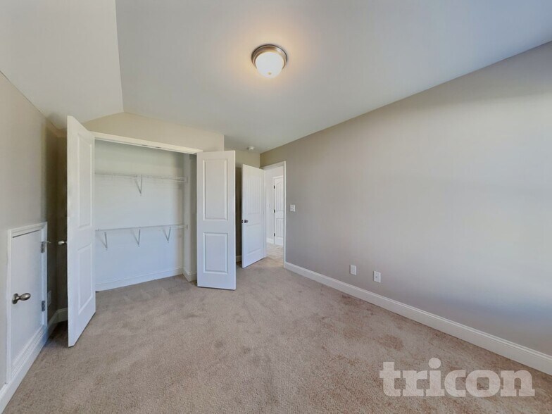 Building Photo - 112 Fish Whistle Ct