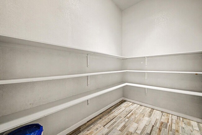 Building Photo - 4812 E Gary St