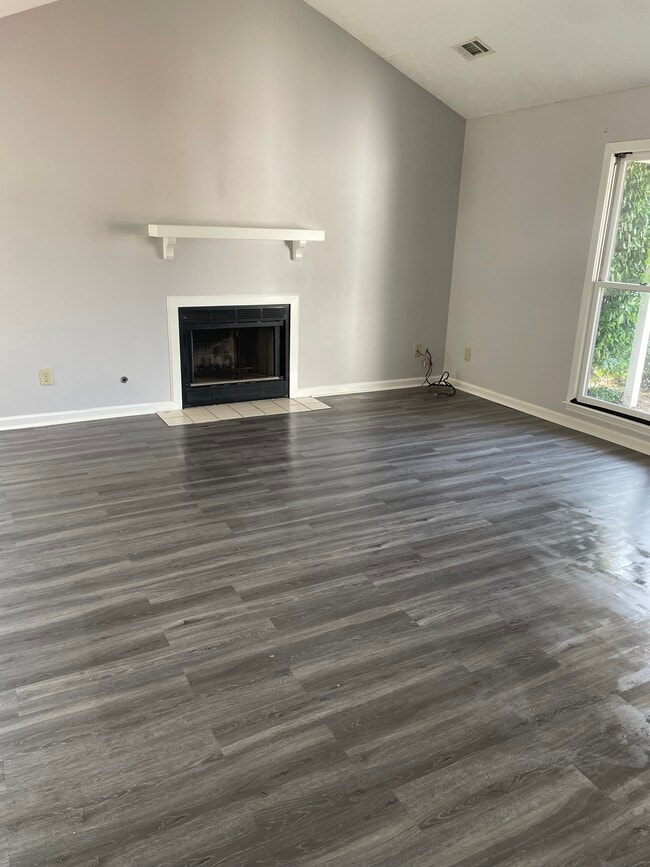 Building Photo - 5816 Cameo Ct