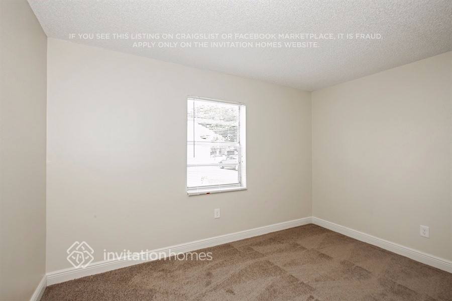 Building Photo - 19432 NW 62nd Ct