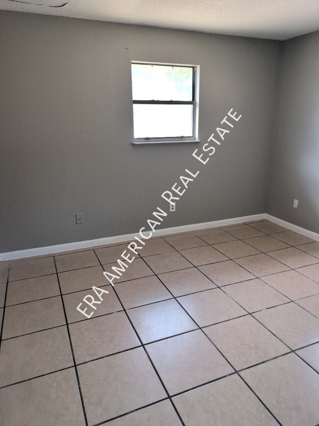 Building Photo - 1120 N 20th St