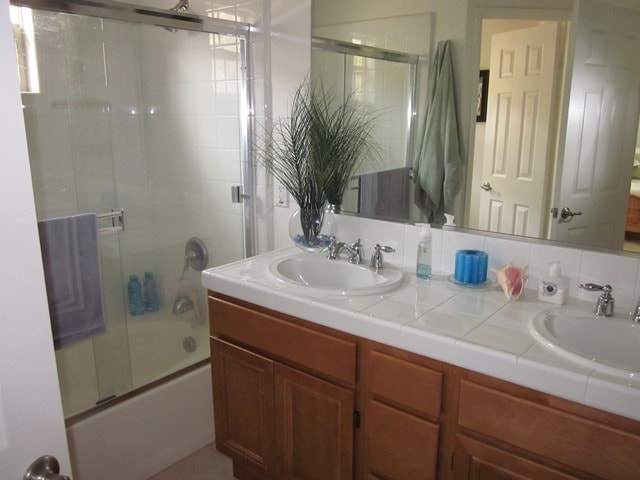 Building Photo - Beautiful  Escala Townhome  in Resort Styl...
