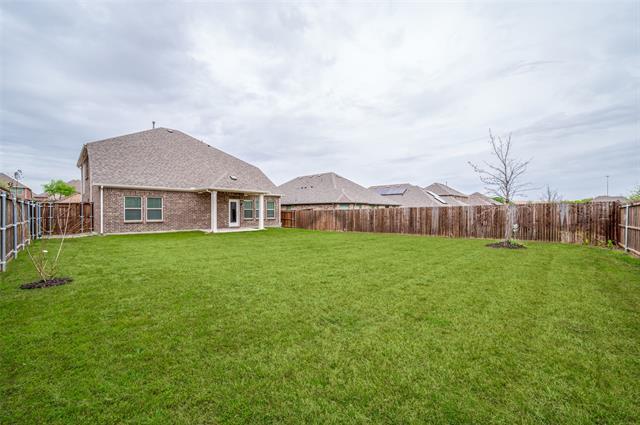 Building Photo - 2421 Jeans Mill Dr