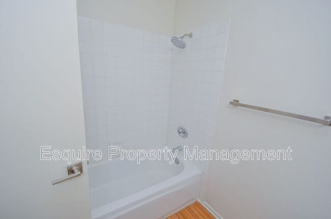 Building Photo - 5703 Recodo Way