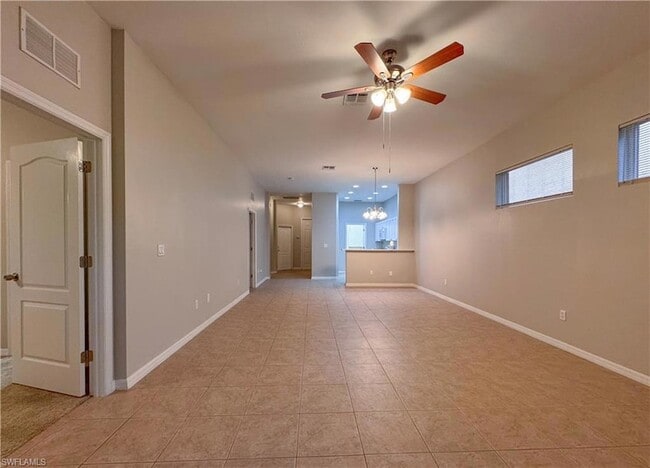 Building Photo - 10132 N Golden Elm Dr