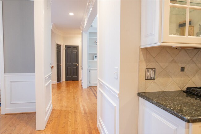 Building Photo - 52 Meadow Cove Rd