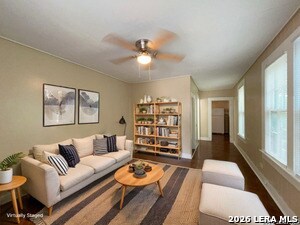 Building Photo - 413 E Courtland Pl