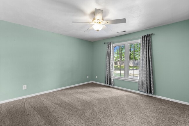 Building Photo - 609 Maxwood Ct