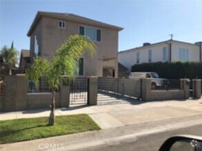 Building Photo - 12658 Welby Way