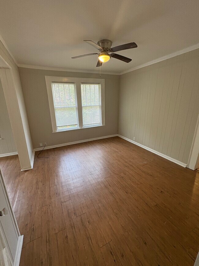 Building Photo - 3369 Montezuma Rd