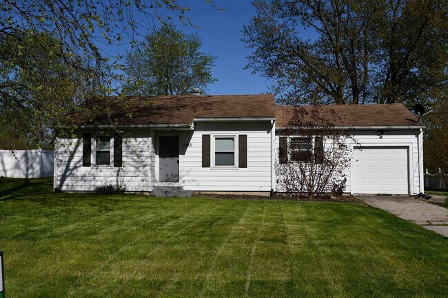 Primary Photo - 6945 Delaware St