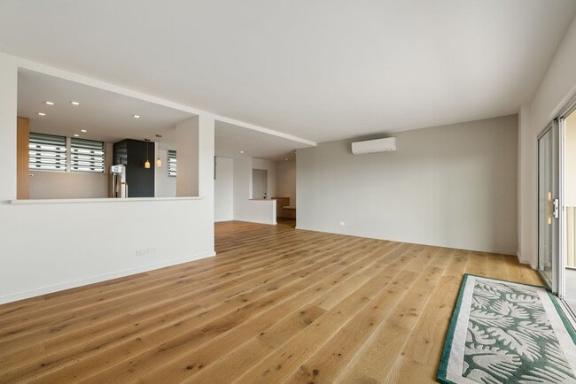 Building Photo - 999 Wilder Ave