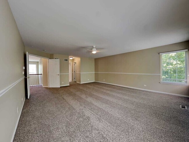 Building Photo - 7401 Brentwood Ln