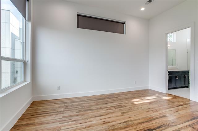 Building Photo - 5915 Hudson St