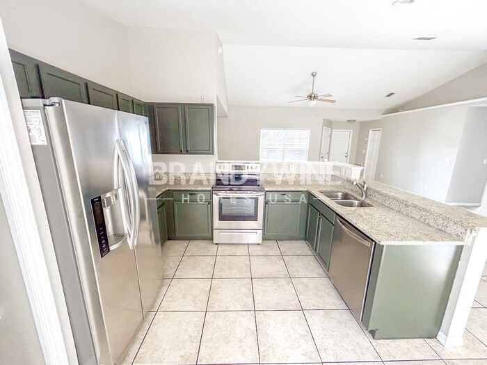 Building Photo - 10419 Reagans Run Dr