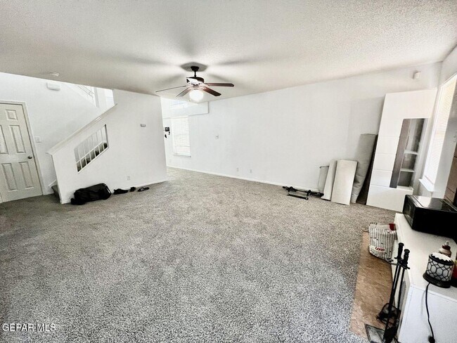 Building Photo - 12701 Francisco Paz Dr