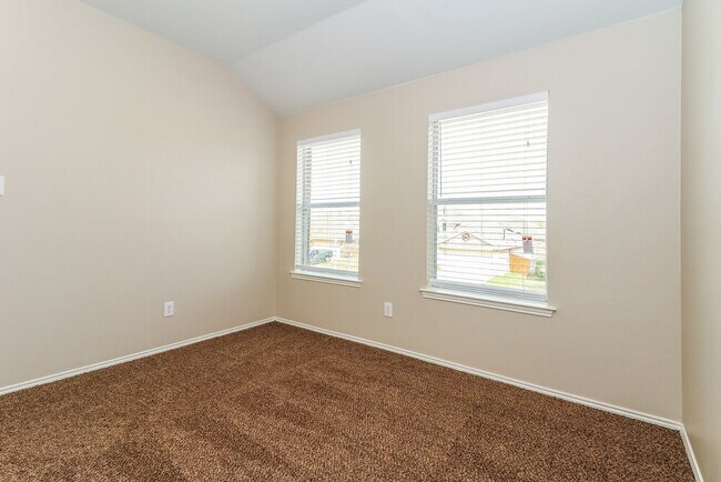 Building Photo - 1332 Missionary Ridge Trail